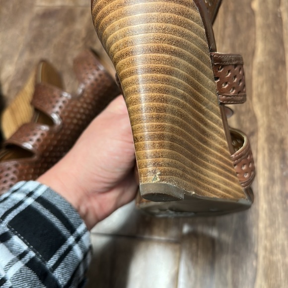 Franco Sarto Wedge Sandals - Picture 13 of 14